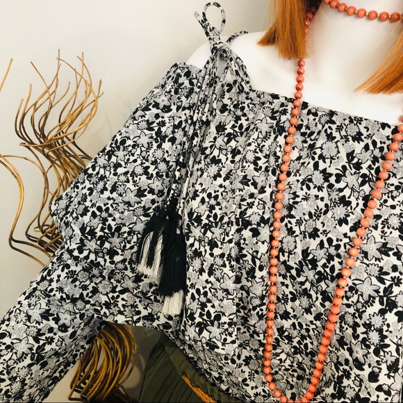 BOHEMIAN TRADERS Black & White Off Shoulder Top Tassel Ties & Ruffles - Picture 5 of 7